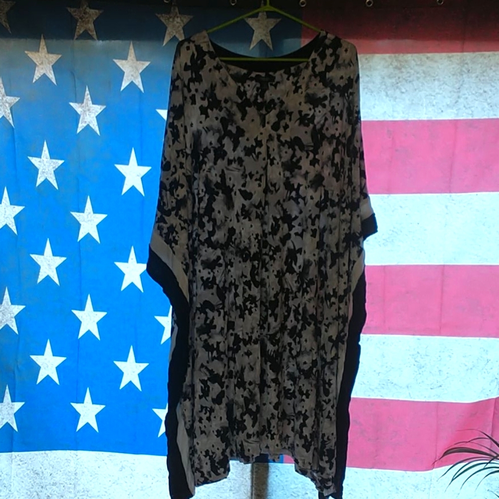 Simply Vera floral dress